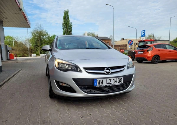 Opel Astra cena 26900 przebieg: 154000, rok produkcji 2012 z Żarki małe 191